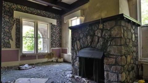 May 2013 - Across-The-River59.jpg