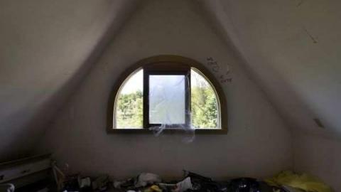 May 2013 - Across-The-River93.jpg