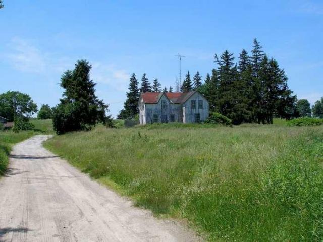 1876 At Least - P6202277.jpg