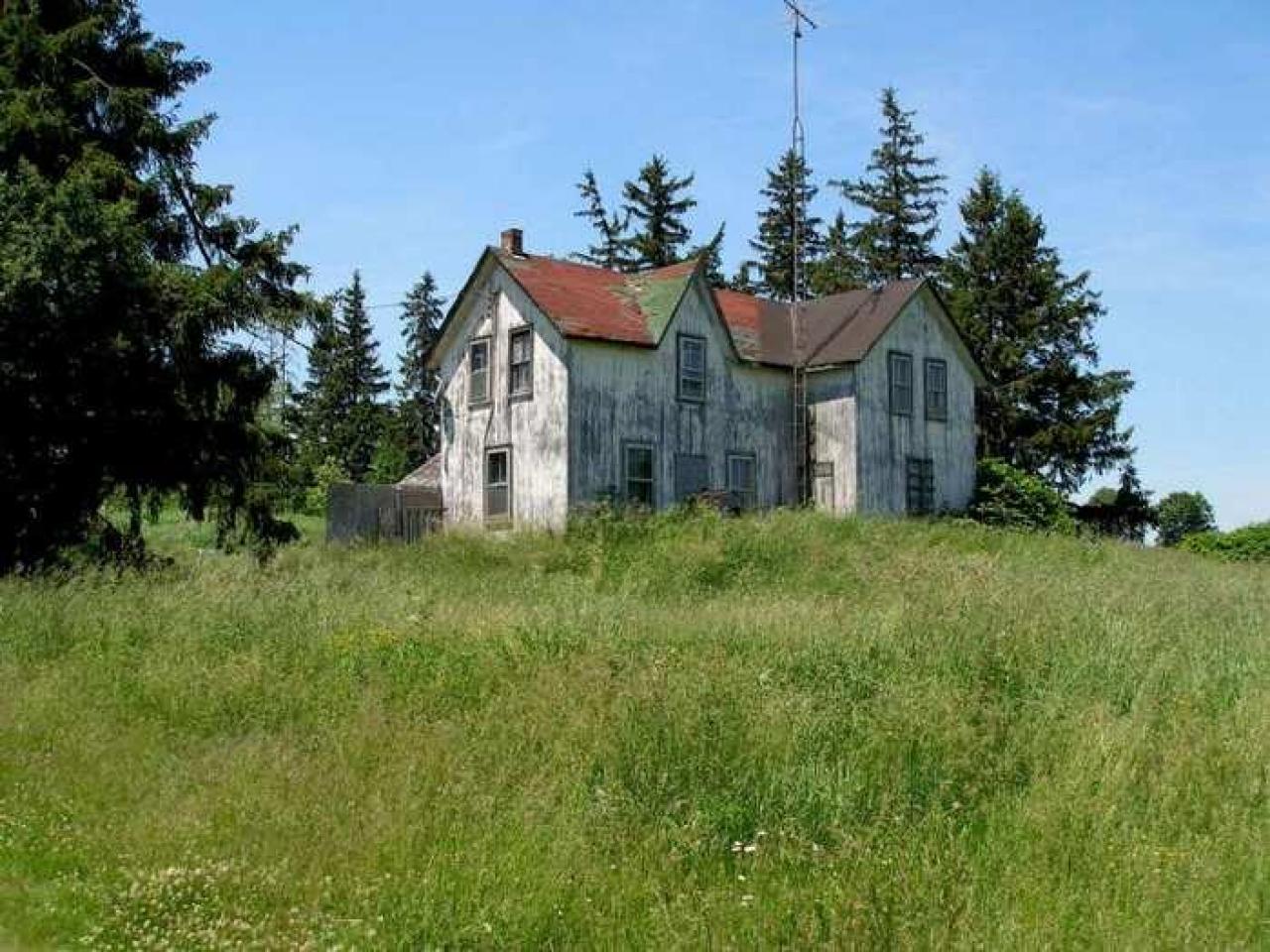 1876 At Least - P6202294.jpg