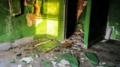 Shadow of the Skylon - 05 - IMG_3364-3O.jpg