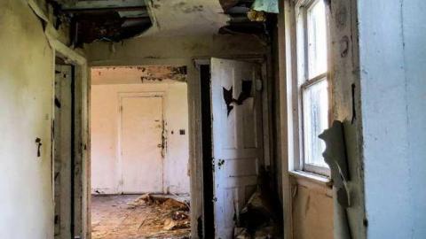 Shadow of the Skylon - 12 - IMG_3355-3O.jpg