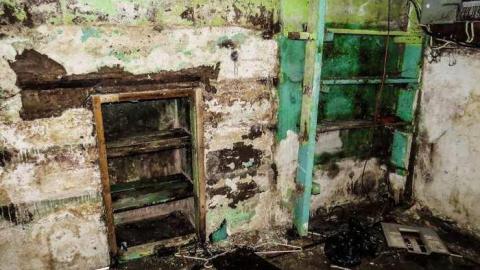 Shadow of the Skylon - 23 - IMG_3382-3O.jpg