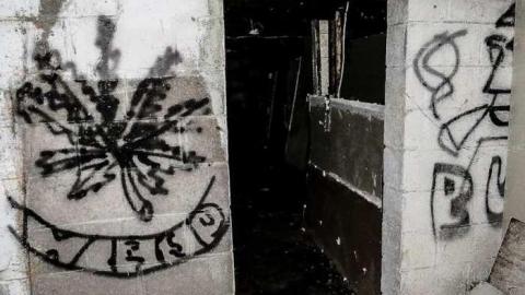 Shadow of the Skylon - 24 - IMG_3383-3XO.jpg