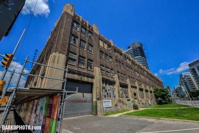 The Loblaw Groceterias Building photo 2