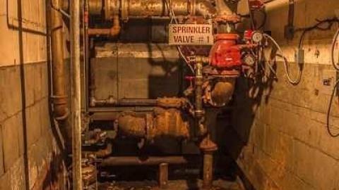 Re-entry - The-Loblaw-Groceterias-Building36.jpg