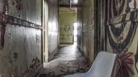 Re-entry - The-Loblaw-Groceterias-Building28.jpg