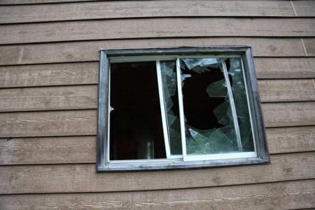 DEET House- Ohsweken photo 2