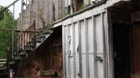 Deet House - IMG_4754.jpg