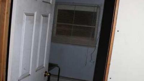 Barn - Strawberry-Home,-Barn-and-More5.jpg