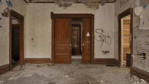 April 2013 - Forever-Empty-Simcoe20.jpg