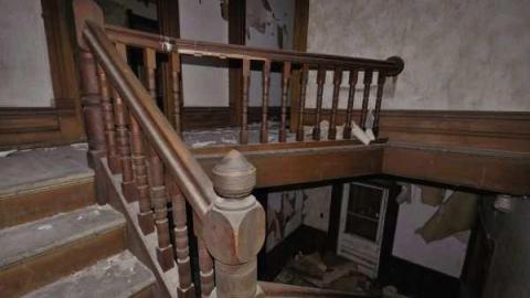 April 2013 - Forever-Empty-Simcoe22.jpg