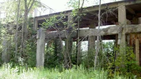 Gallery - Donald-(ghost-chemical-plant)82.jpg