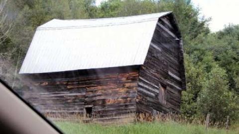 Old L'Amable Road photo 2