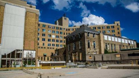 Mini Tour - South-Street-Hospital165.jpg