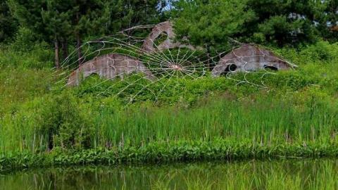 RUN FOR YOUR LIVES - The-Screaming-Heads31.jpg