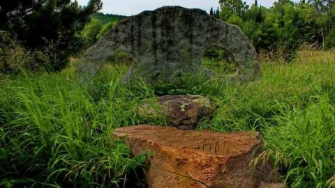 RUN FOR YOUR LIVES - The-Screaming-Heads21.jpg