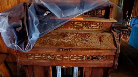 Take me to the river - Broadbent-Church-and-Cemetery21.jpg