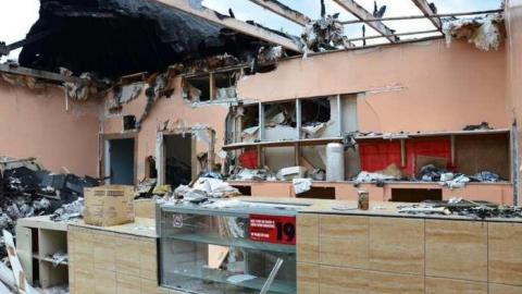 Carlos' Pizzaria - Carlos-Pizzaria40.jpg