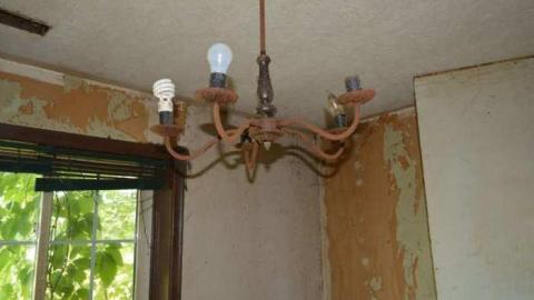 July 2013 - Creditville-House27.jpg