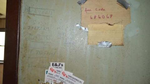 July 2013 - Creditville-House30.jpg