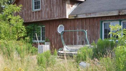 July 2013 - Creditville-House17.jpg