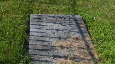 On a nice sunny day - Wolverton-Cemetery4.jpg