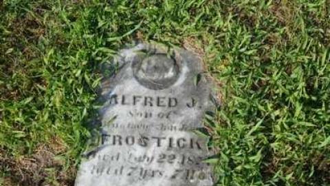 Wolverton Cemetery photo 4