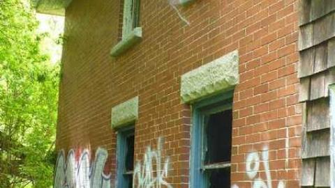 --redrum-- - Rockwood-Farm-House163.jpg