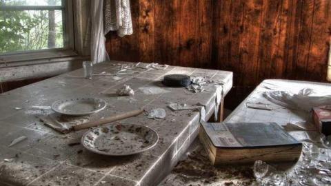 Workers of the World Unite - mn3.jpg