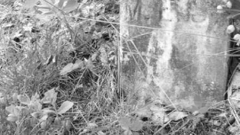 Cemetery - Umfraville-(ghost-town)78.jpg