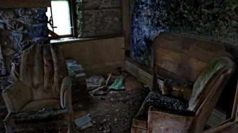 OAP Meet '13 Calculated Risk - Beautiful-Stone-House16.jpg