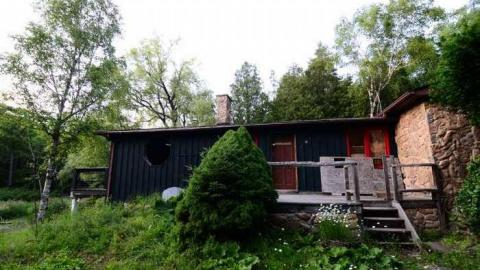 Quarry House - Green-Hill-Side2.jpg