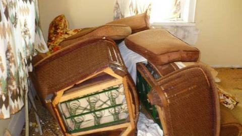 Busted - Such-Treasures-Within5.jpg