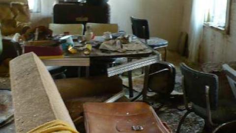 Busted - Such-Treasures-Within14.jpg