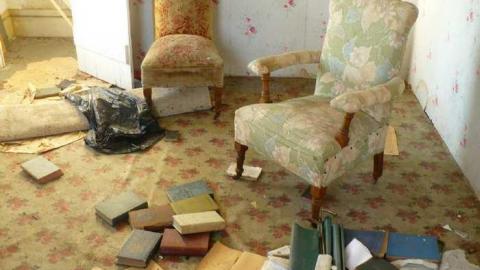 Busted - Such-Treasures-Within17.jpg