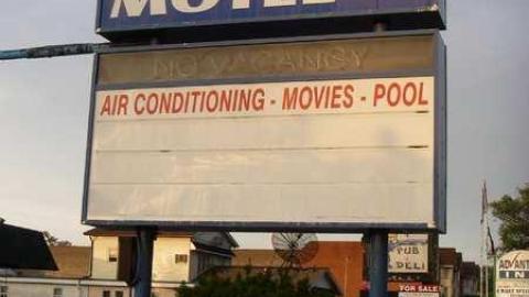 Fontaine Bleu - Fontaine-Bleu1.jpg