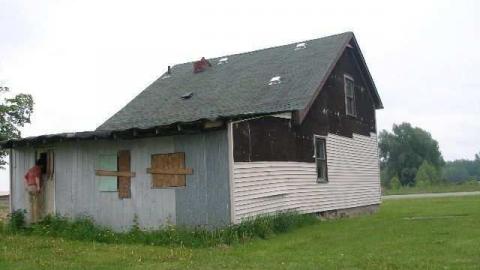 100 8th Concession photo 5