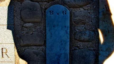 in the shadow of the 401 - Ellis-Chapel-1861-and-Cemetery42.jpg