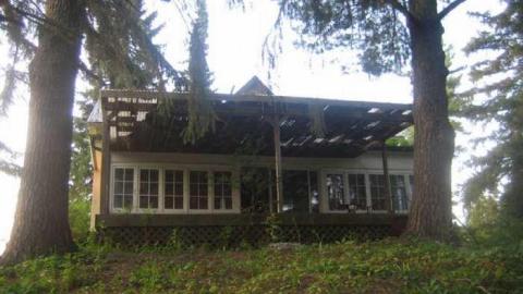 Photo from The Coveted Cabin