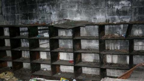 Old boatyard - Odessa-Boatyard-Ruins17.jpg