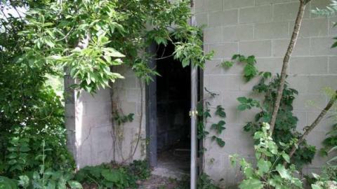 Old boatyard - Odessa-Boatyard-Ruins19.jpg