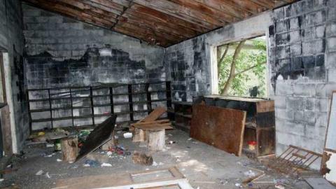 Old boatyard - Odessa-Boatyard-Ruins1.jpg