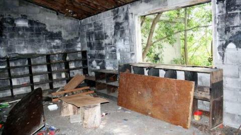 Old boatyard - Odessa-Boatyard-Ruins2.jpg