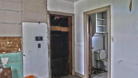 Breezy Bungalow photo 2