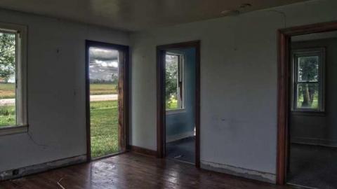 August 13 2013 - Breezy-Bungalow9.jpg