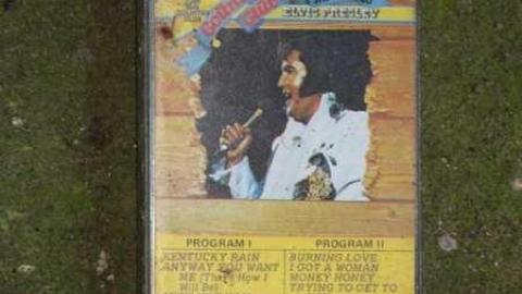 Elvis & The Piano House - IMG_6324.jpg