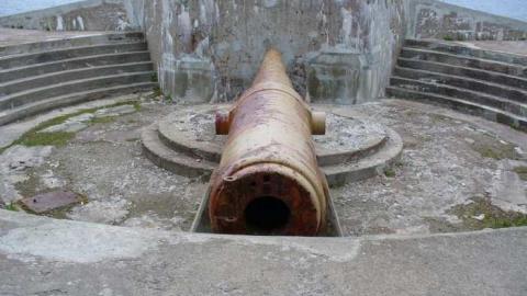 Cape Spear - Cape-Spear-Guns19.jpg