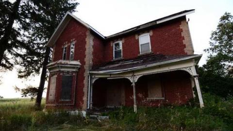 Photo from 5th Line Beauty