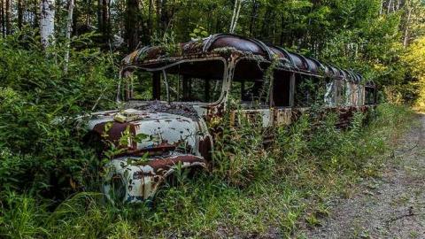 The Bus to Burwash - Sudbury, Unorganized, North Part, Ontario